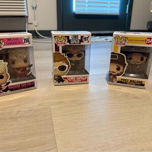 Funko Pop! Music Artist Trio Set - Pink, Red, Yellow